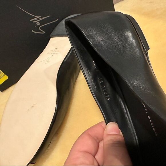 Giuseppe Zanotti Crystal Embellished top grain leather Ballet Flats Size 39 - Picture 9 of 11